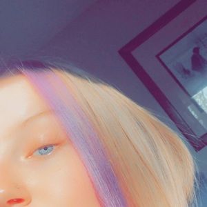 Meet your Posher, Hailey